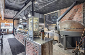 Restaurant Tenant