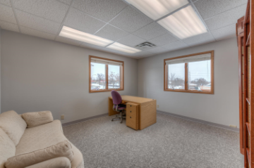 Corner office - 