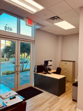 488 N Federal Hwy - Reception Office Suite 1