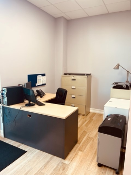 488 N Federal Hwy - Reception office suite 1
