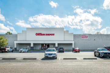 Auction: Office Depot anchored retail in Albany, GA - 