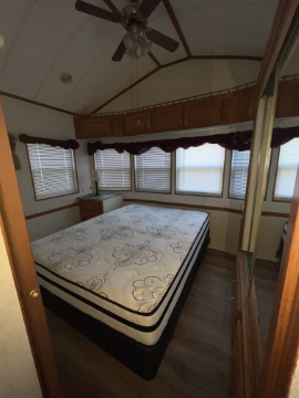 Bedroom - 